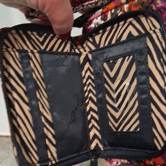 Vera Bradley Multicolor Floral Crossbody Bag - Picture 4 of 9